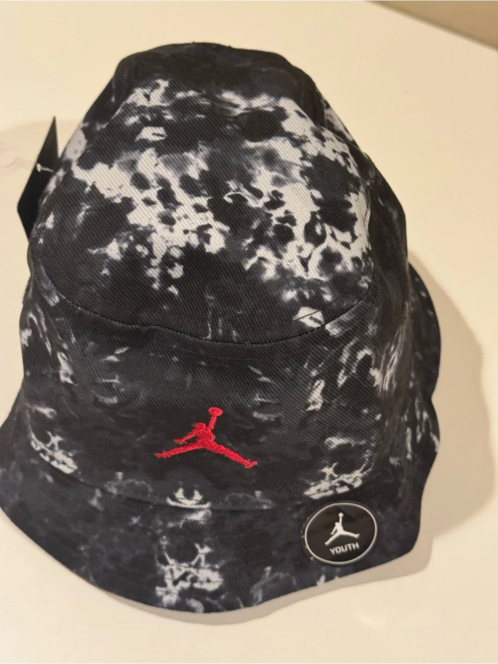 NWT Nike Jordan Jumpman Boys Black & White Tie-Dye Bucket Hat Size 8/20 Youth